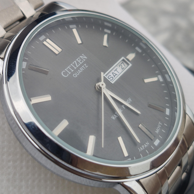 Citizen Quartz Day Date Elegant 40mm